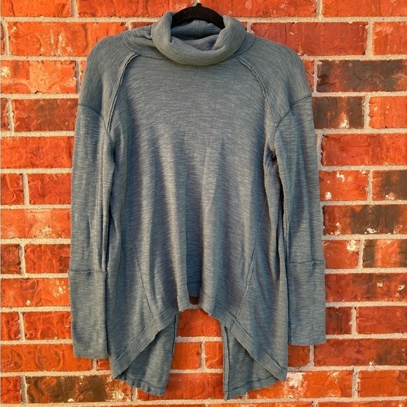 We The Free Womens Small Green Split Back Cowl Turtle Neck Long Sleeve Top - Picture 10 of 10